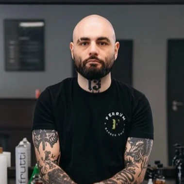 Максим